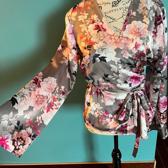 Brand new INC Blouse - Picture 2 of 2